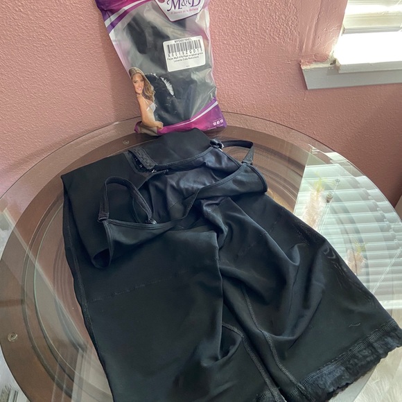 Faja M&D L XL Girdle - Picture 2 of 2